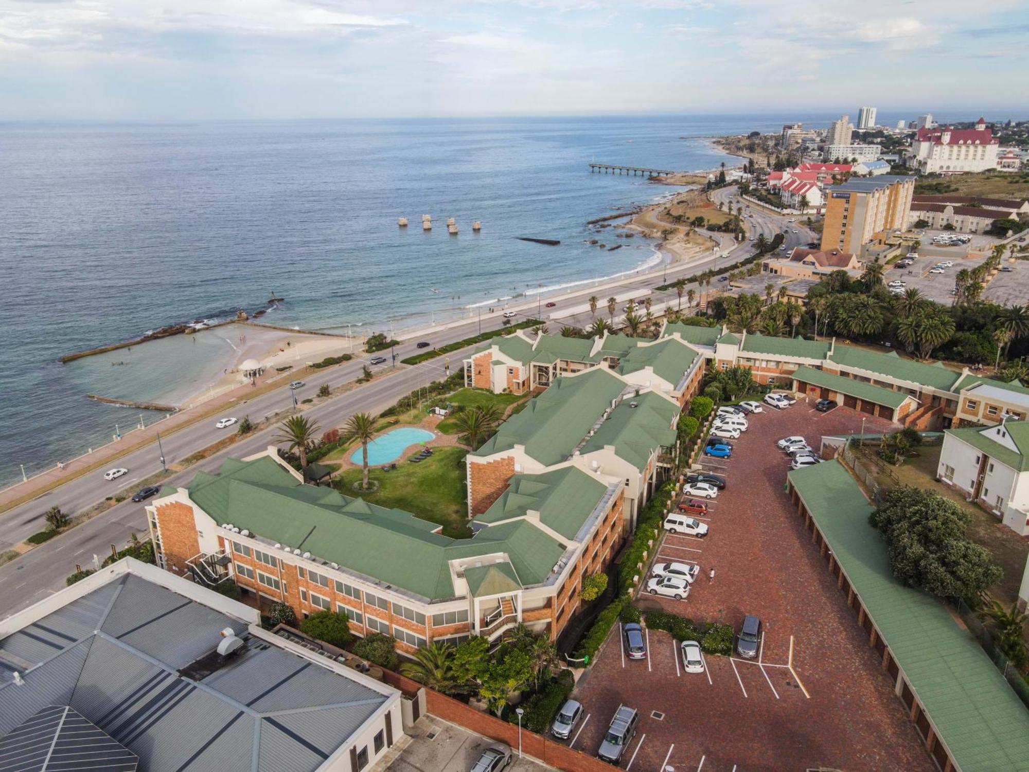 Apartment 157 Brookes Hill Near The Port Elizabeth